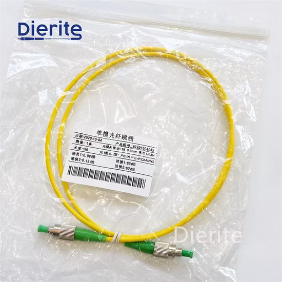 Cavo patch in fibra ottica con ponticello duplex multimodale 50/125 Om3 Connettore da LC a LC